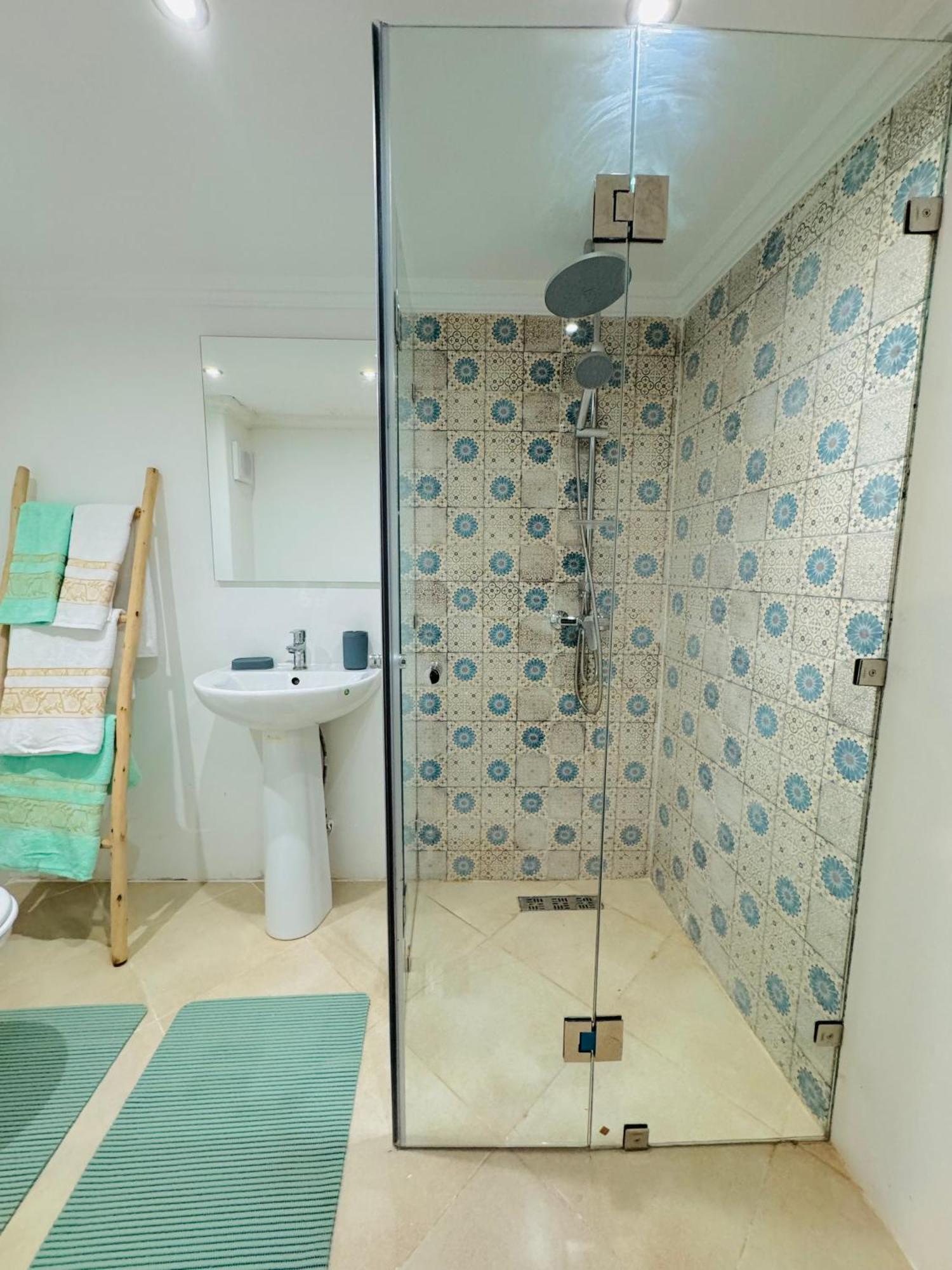 Le Gueliz Suite City Center Marrakesh Exteriör bild